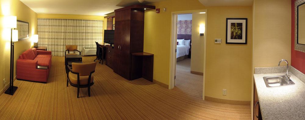 Hotel Courtyard By Marriott Keeneland/airport